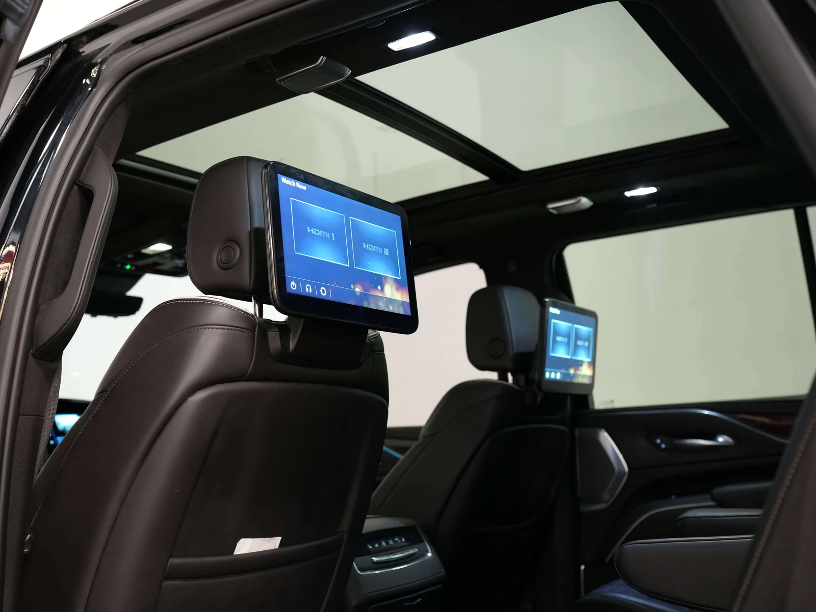 2023 Cadillac Escalade Sport Platinum (5th Generation), 29/30