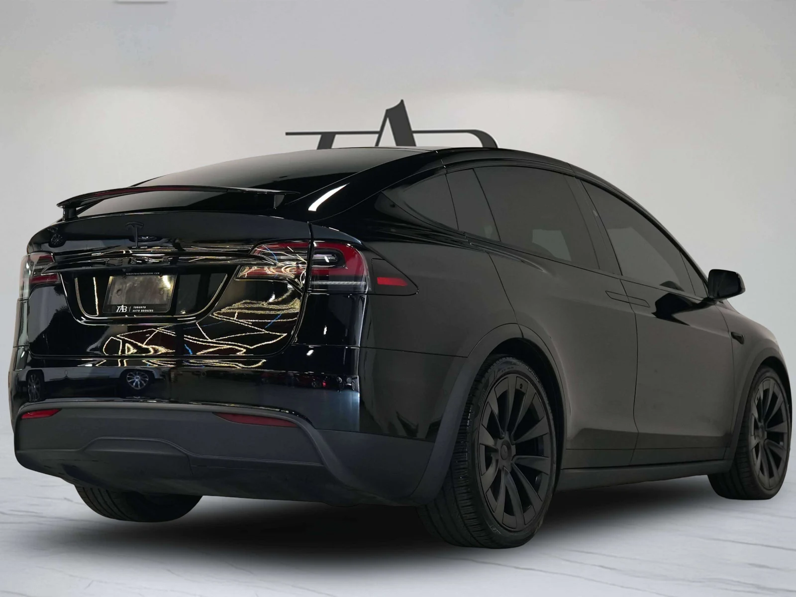 2023 Tesla Model X, 4/27