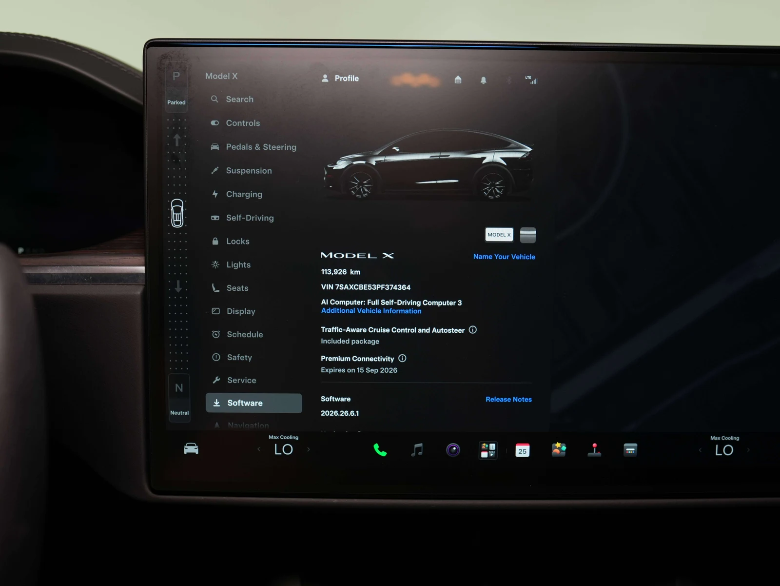 2023 Tesla Model X, 15/27