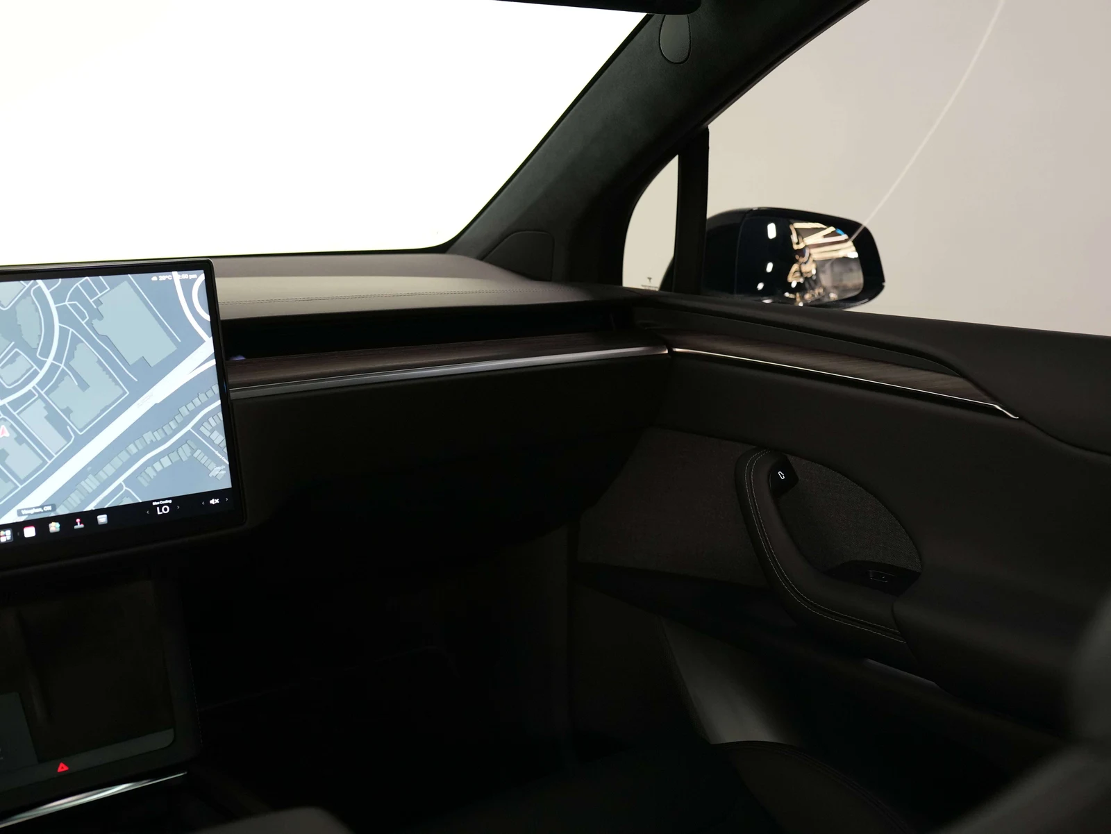 2023 Tesla Model X, 22/27