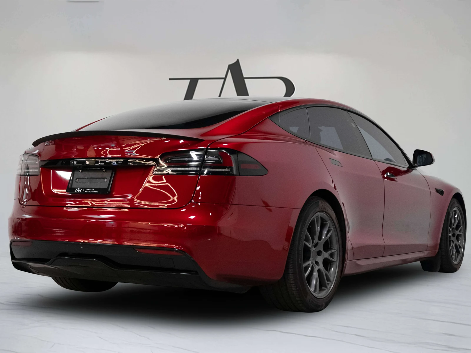 2023 Tesla Model S, 4/28