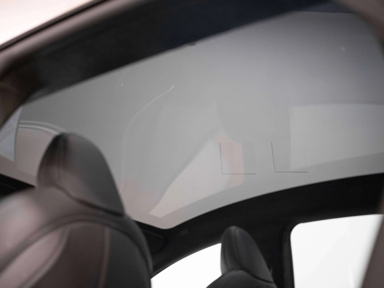 2023 Tesla Model S, 22/28