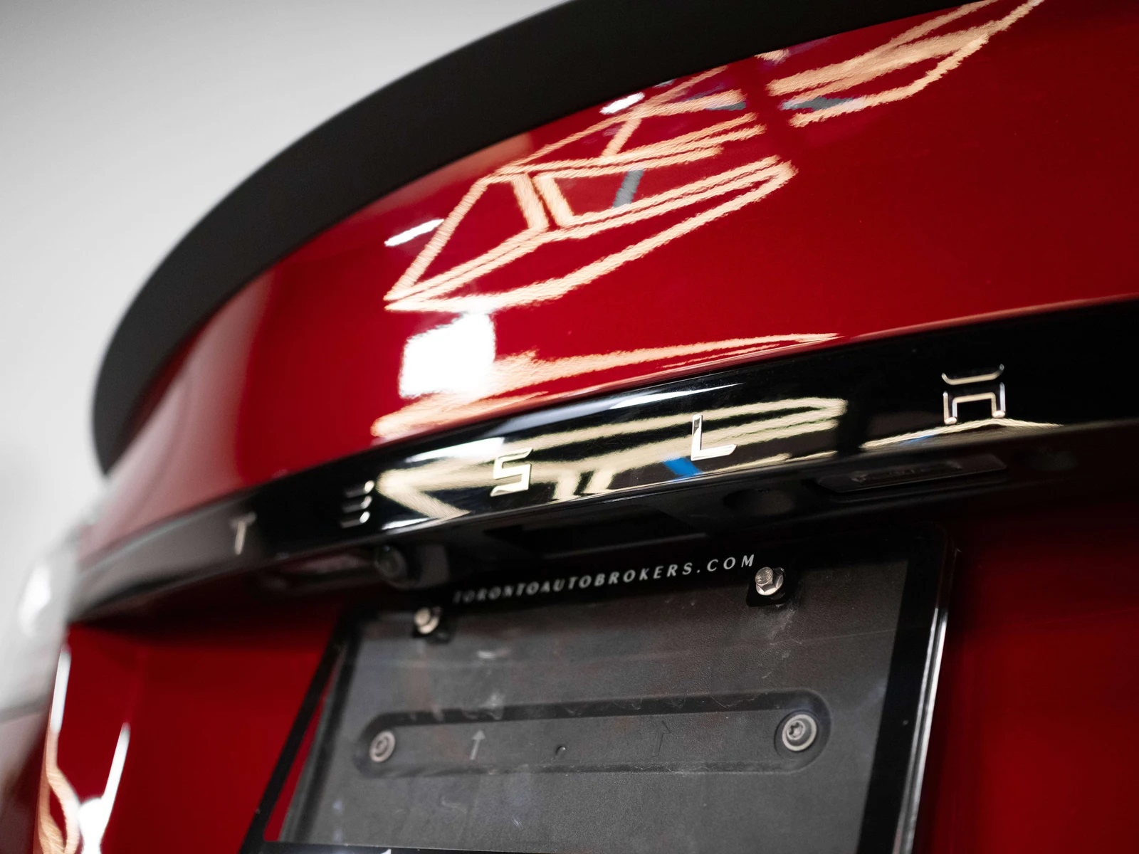 2023 Tesla Model S, 23/28