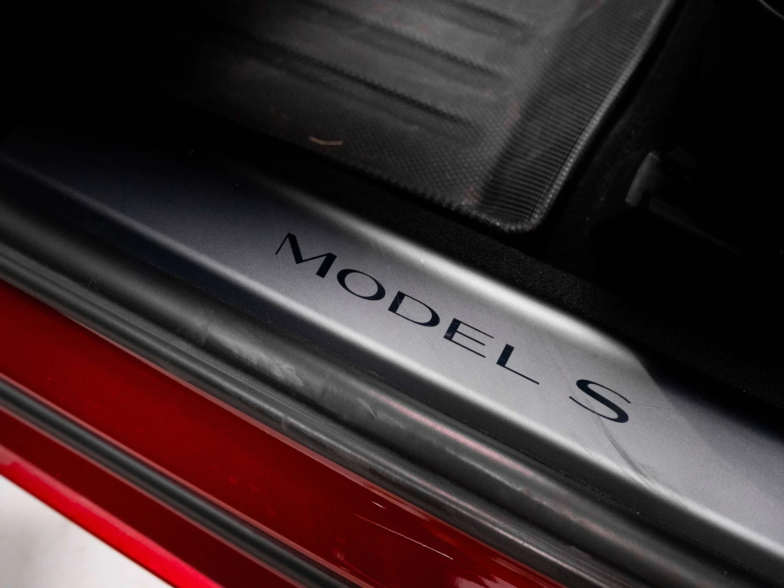 2023 Tesla Model S, 25/28