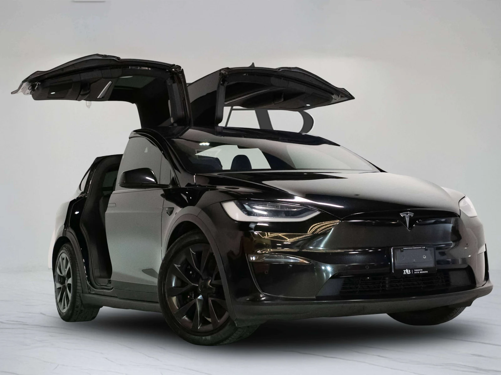 2023 Tesla Model X, 2/25