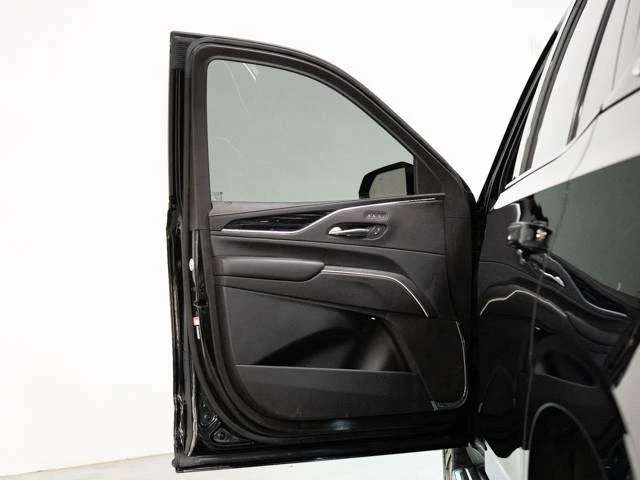 2021 Cadillac Escalade Sport (5th Generation), 12/30