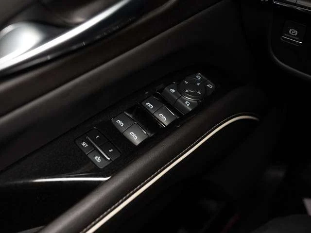 2021 Cadillac Escalade Sport (5th Generation), 27/30