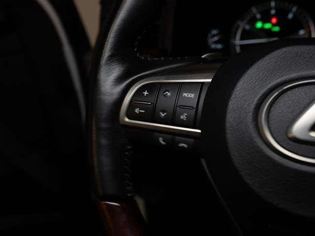 2017 Lexus LX 570, 11/30