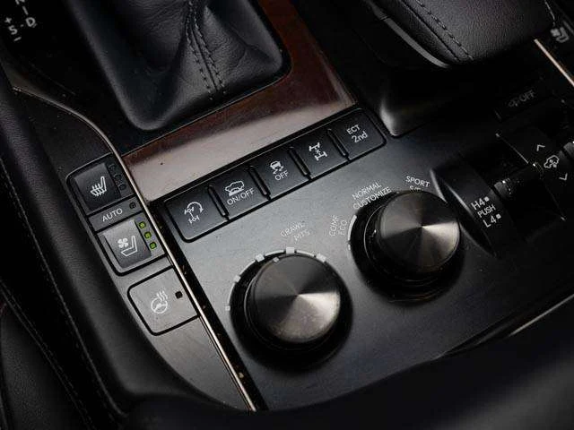 2017 Lexus LX 570, 21/30