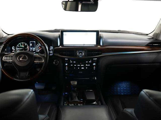 2017 Lexus LX 570, 27/30