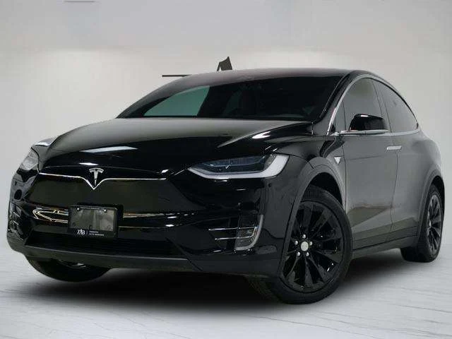 2021 Tesla Model X, 3/26