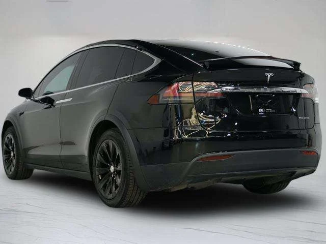 2021 Tesla Model X, 5/26