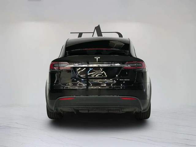 2021 Tesla Model X, 7/26