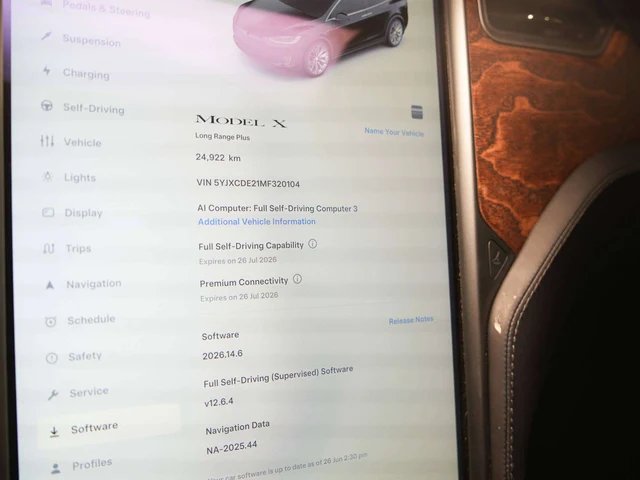 2021 Tesla Model X, 16/26