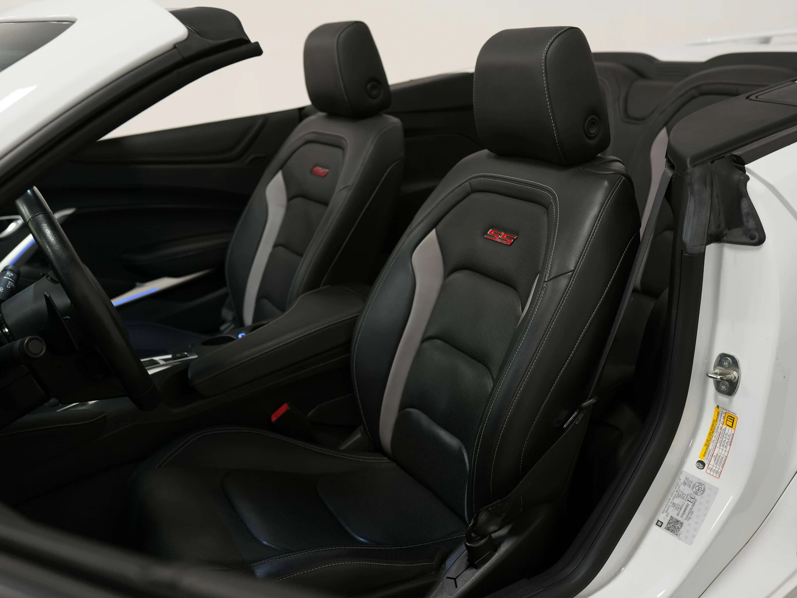 2020 Chevrolet Camaro SS Convertible (6th Generation), 17/30