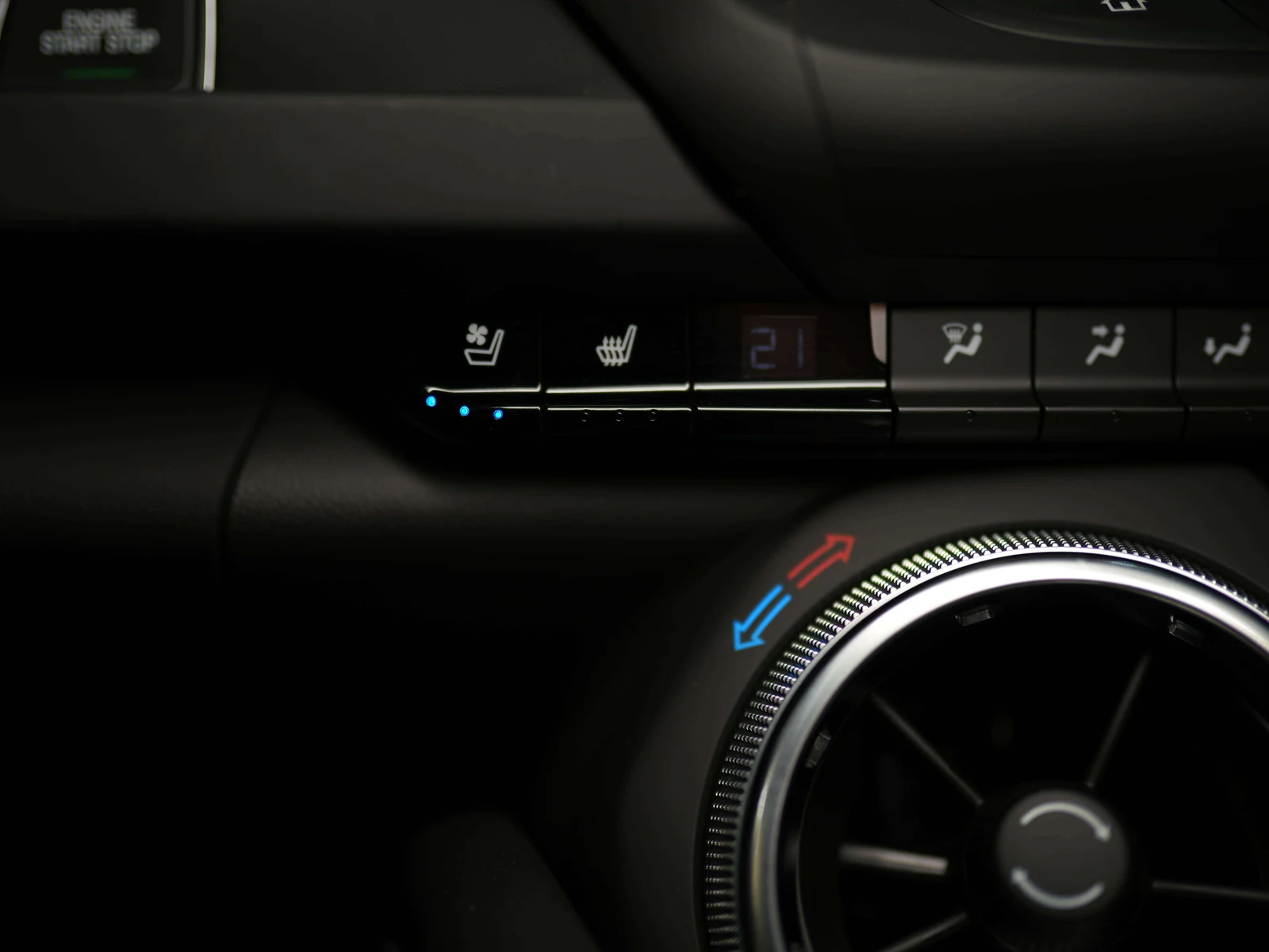 2020 Chevrolet Camaro SS Convertible (6th Generation), 26/30
