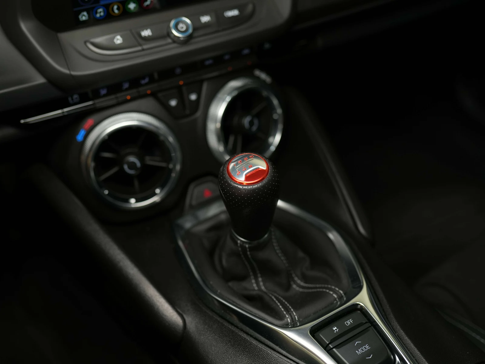 2023 Chevrolet Camaro LT1 (6th Generation), 18/28