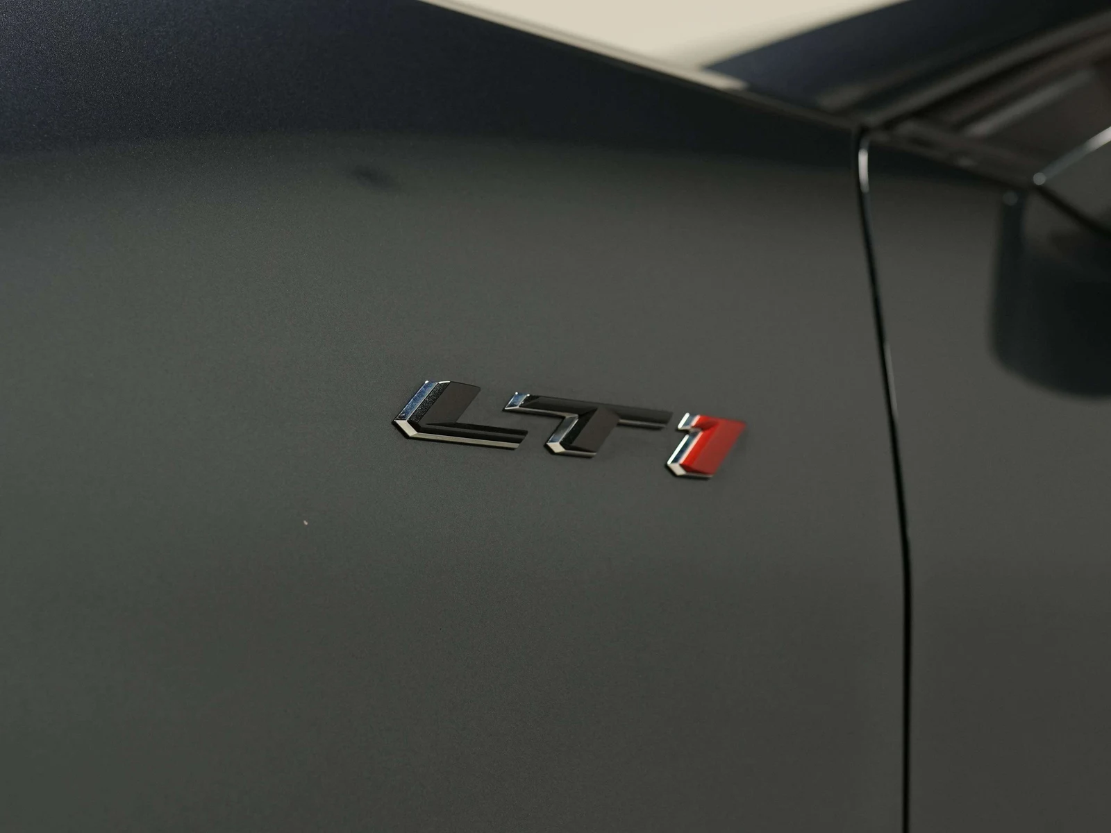 2023 Chevrolet Camaro LT1 (6th Generation), 26/28