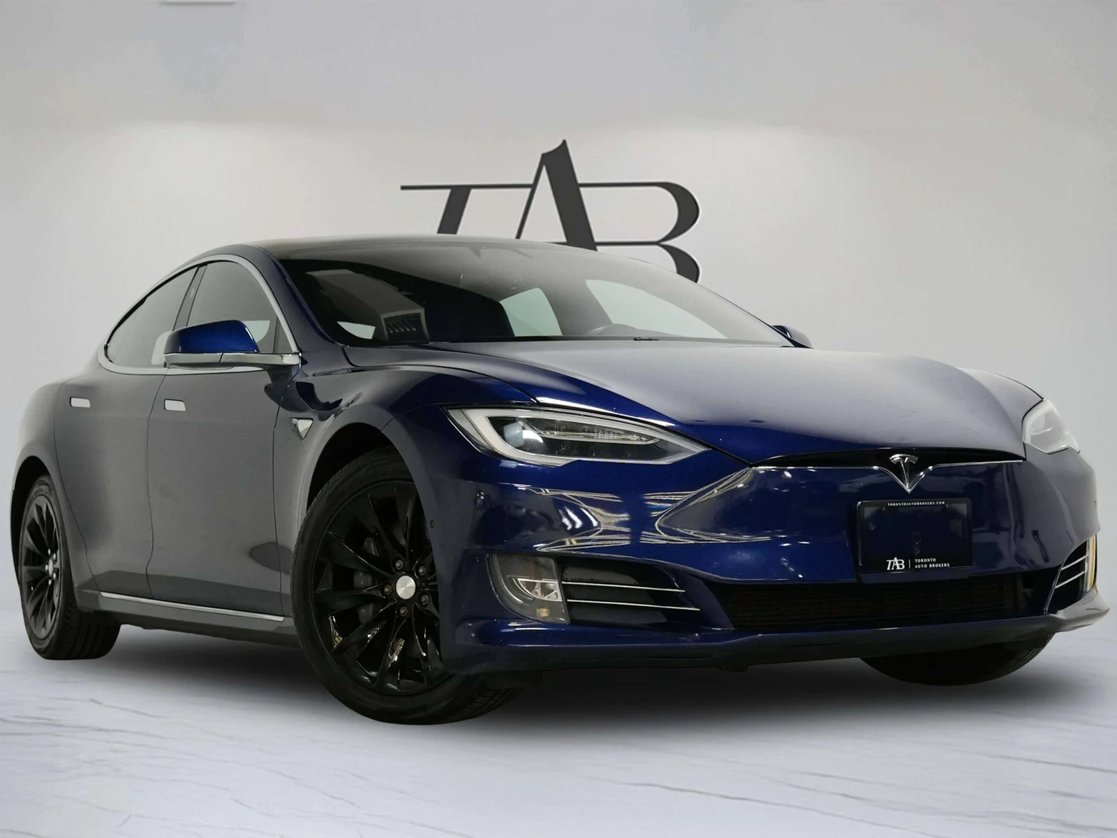 2018 Tesla Model S, 2/25