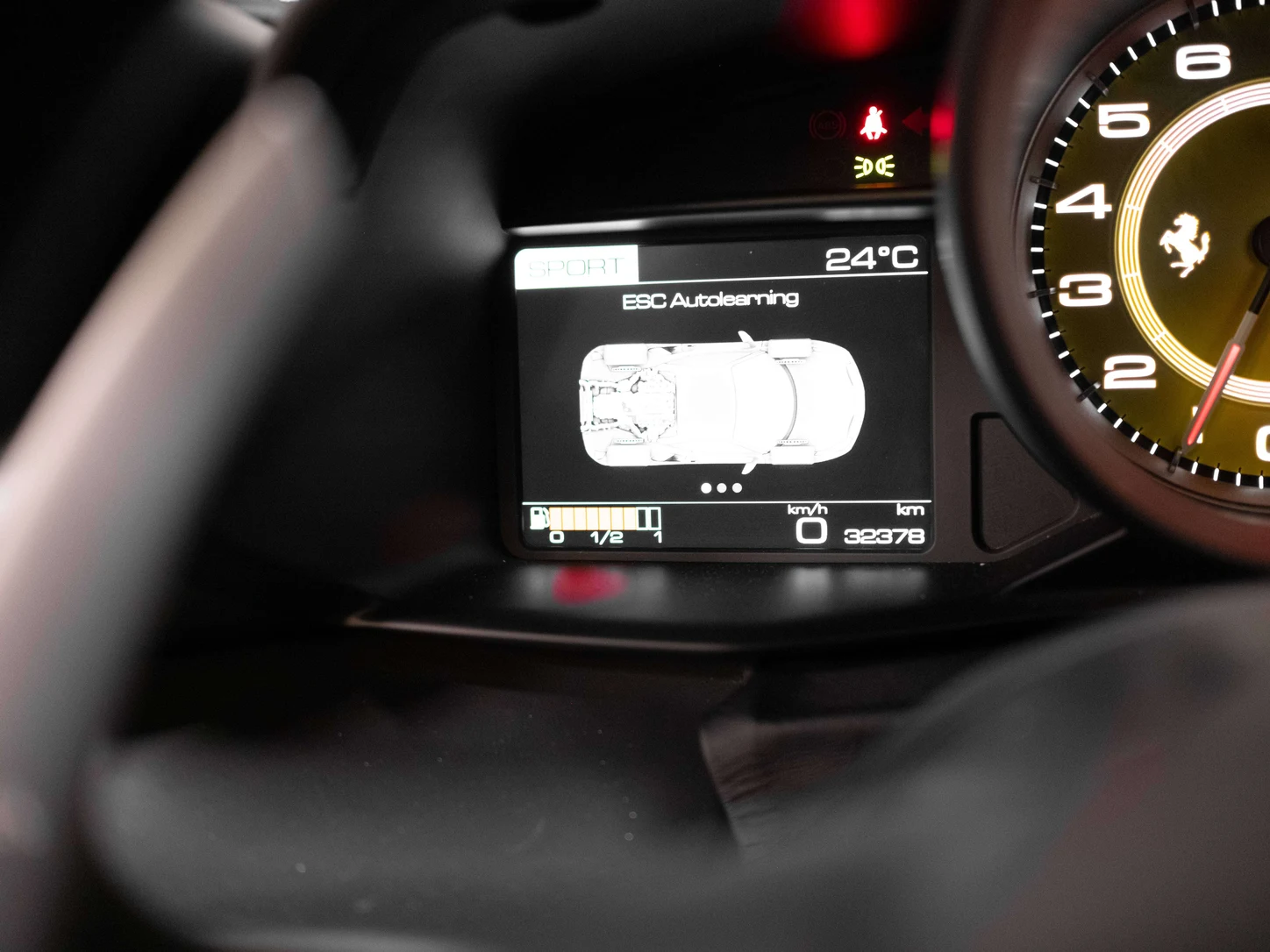 2019 Ferrari 488 GTB, 16/29