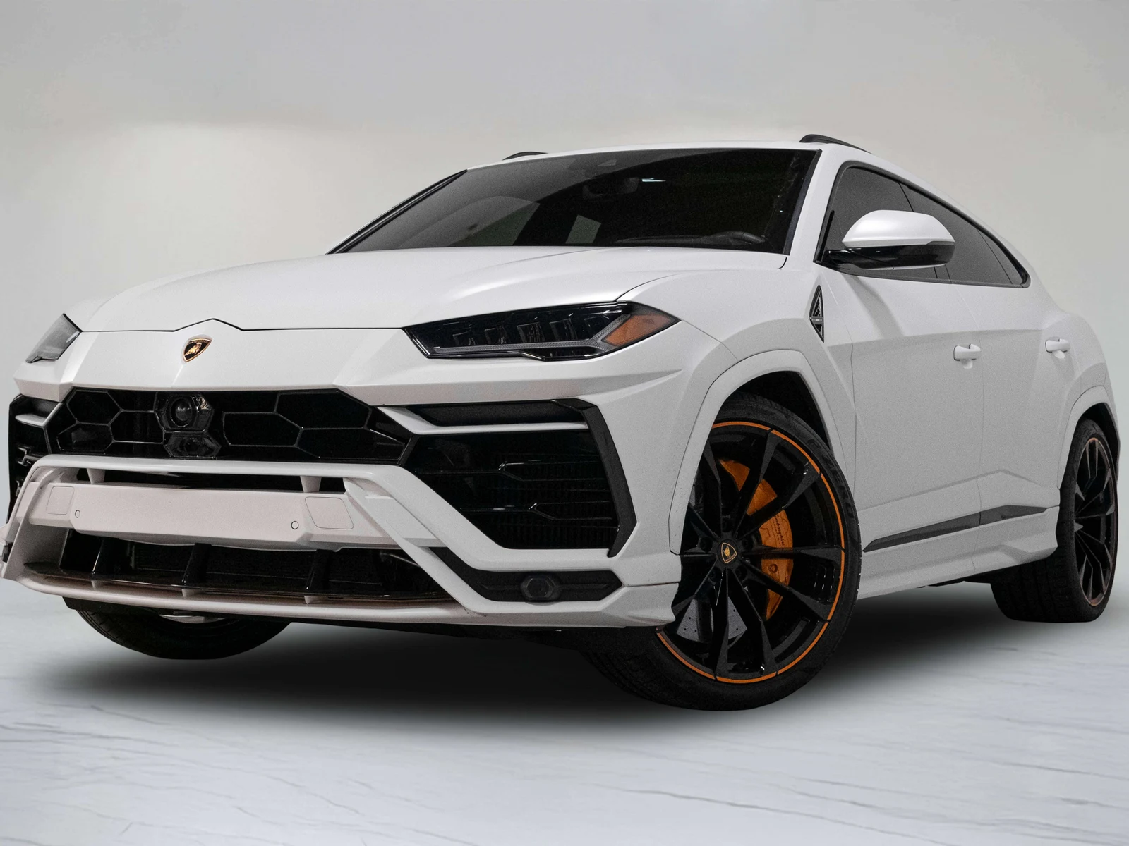 2022 Lamborghini Urus, 3/30