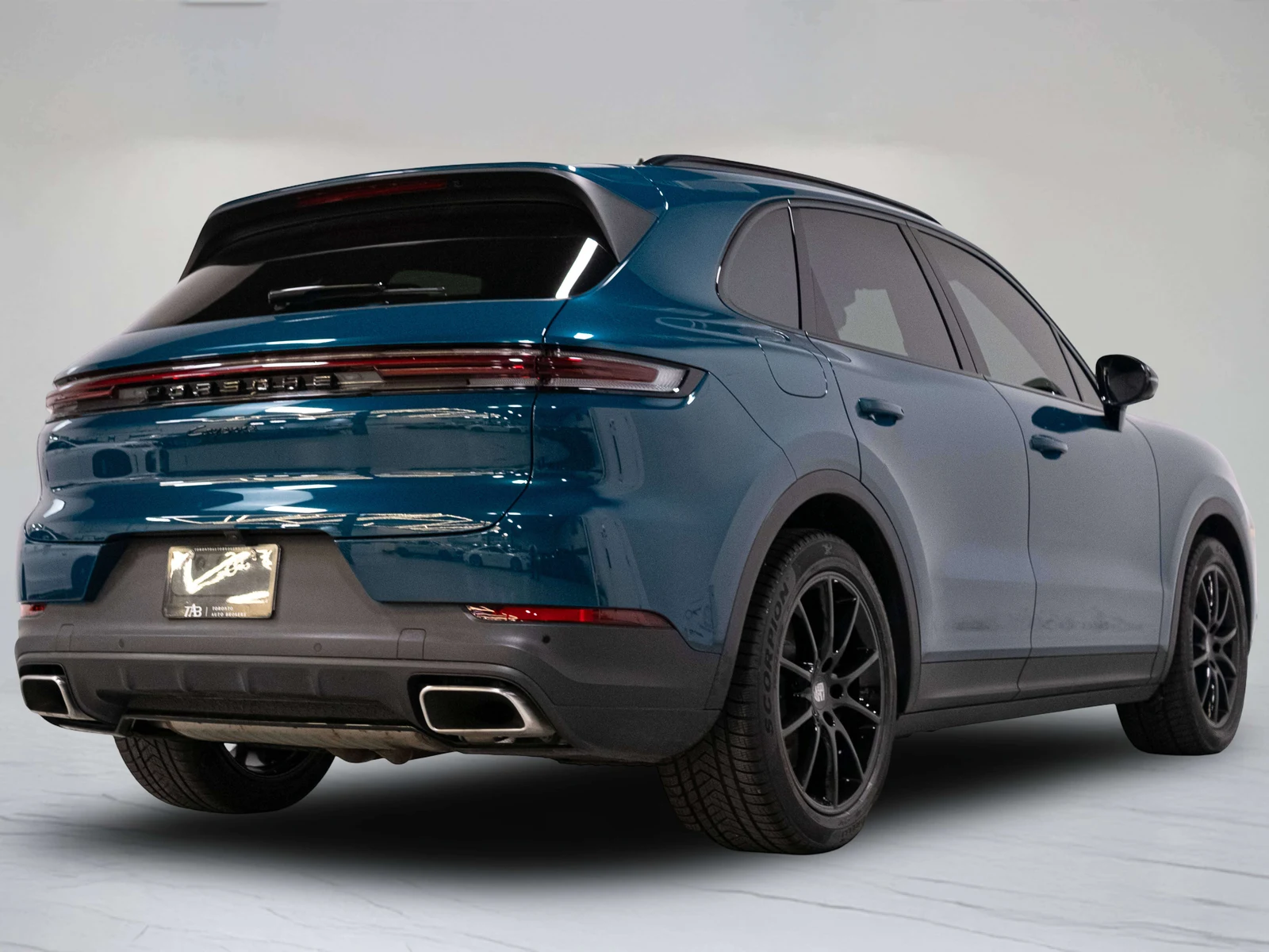 2024 Porsche Cayenne, 4/27