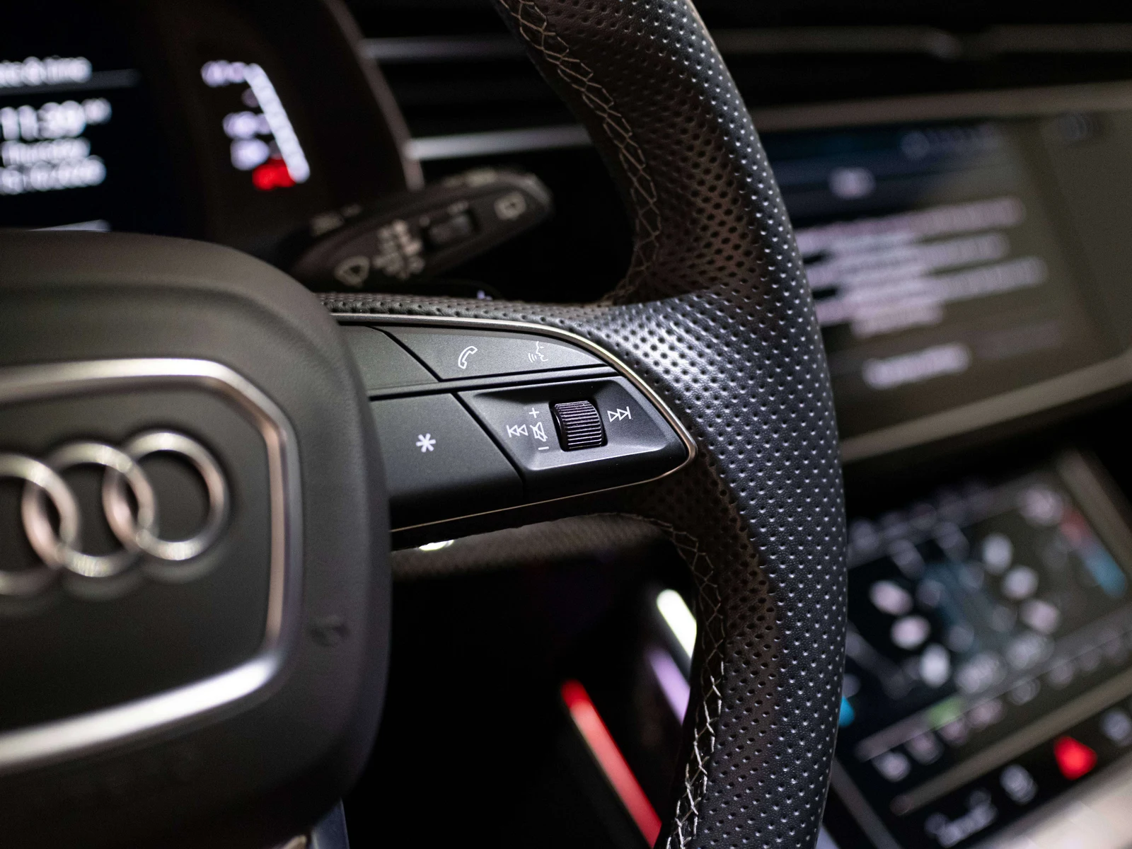 2022 Audi SQ8 (4M), 13/30