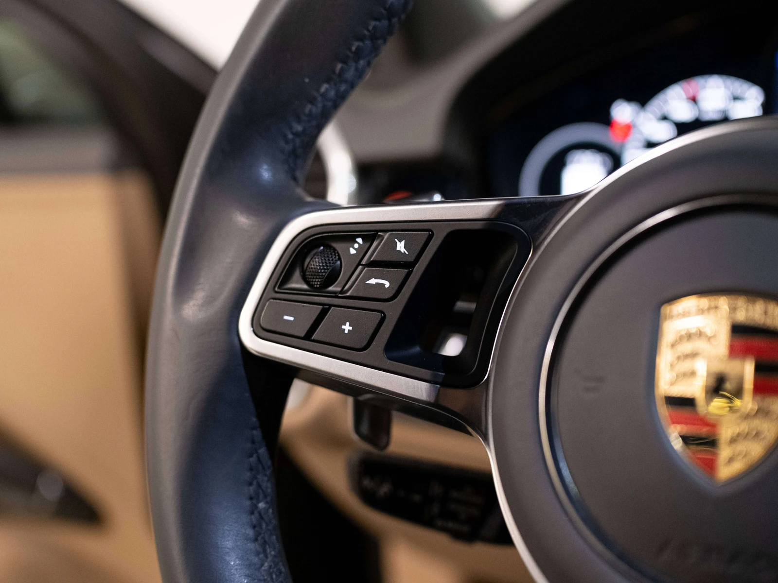 2023 Porsche Cayenne (3rd Generation), 10/29