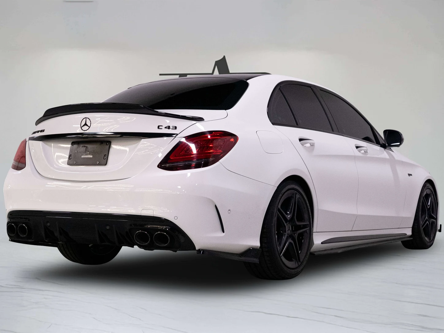 2020 Mercedes-AMG C 43 Sedan, 4/30
