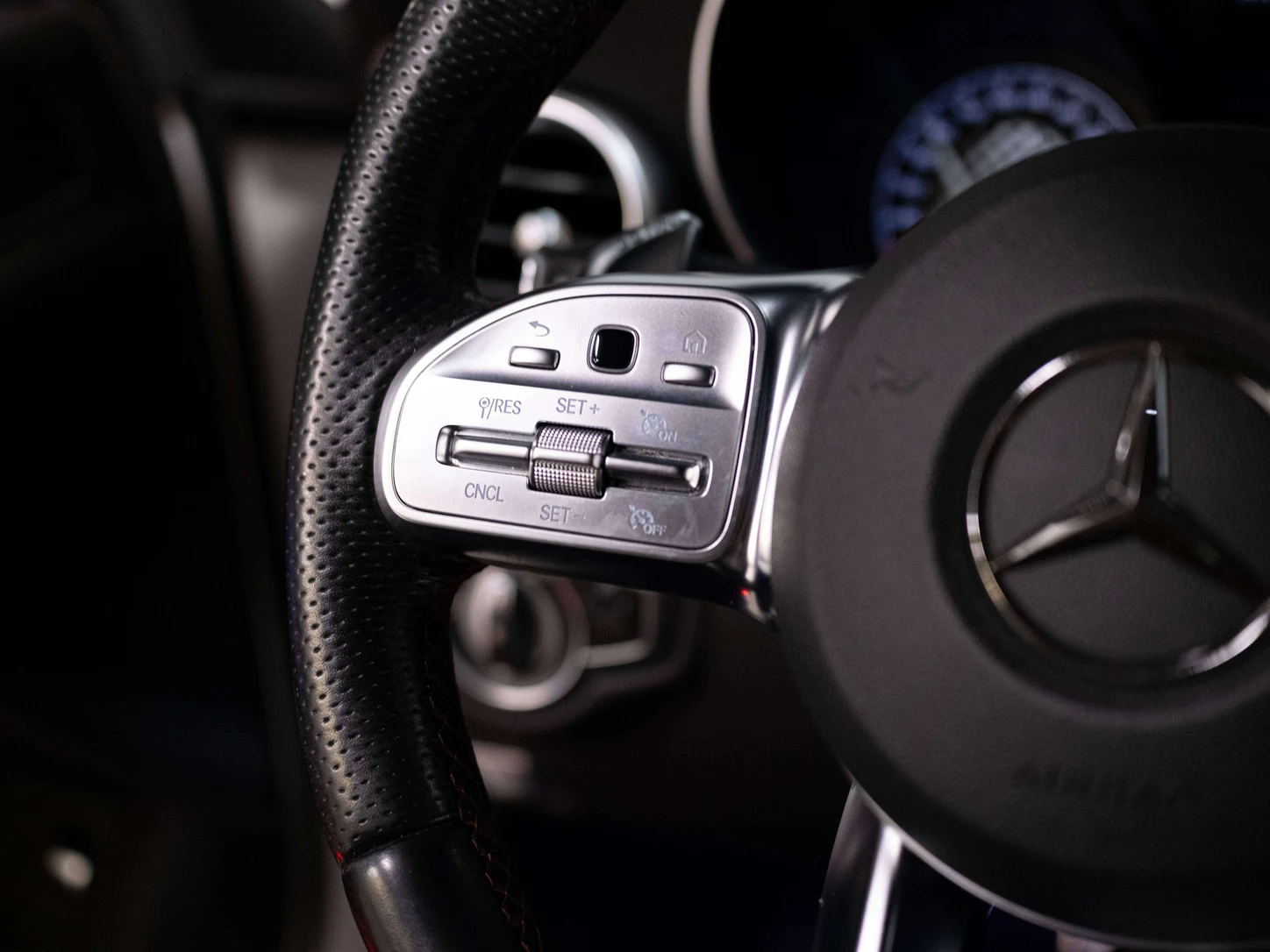 2020 Mercedes-AMG C 43 Sedan, 10/30