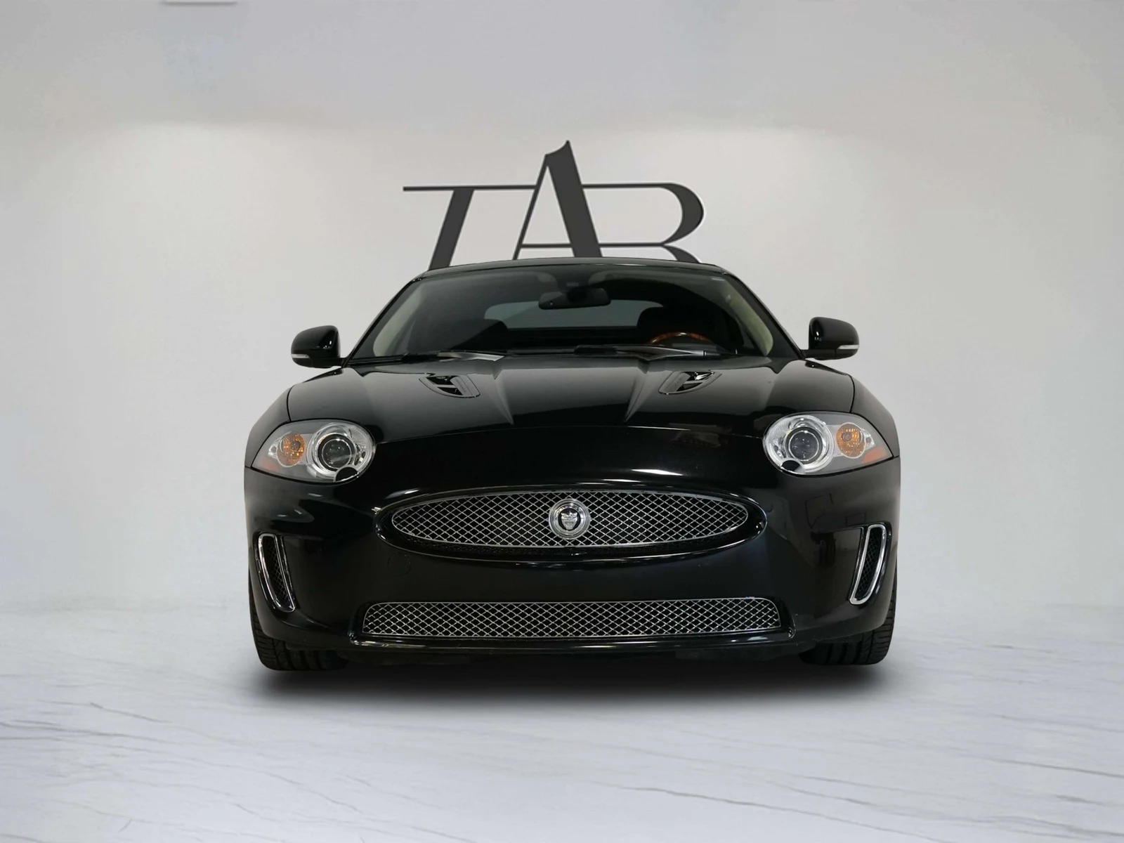 2011 Jaguar XKR Convertible, 6/27