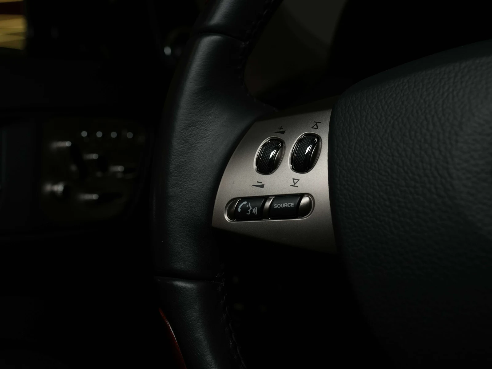 2011 Jaguar XKR Convertible, 11/27