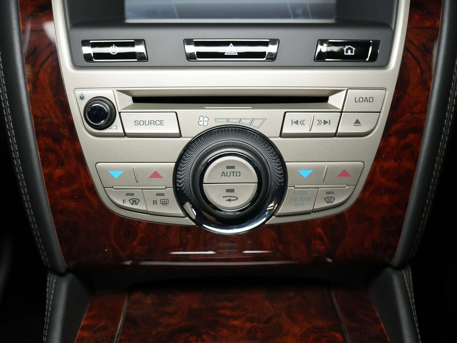 2011 Jaguar XKR Convertible, 18/27