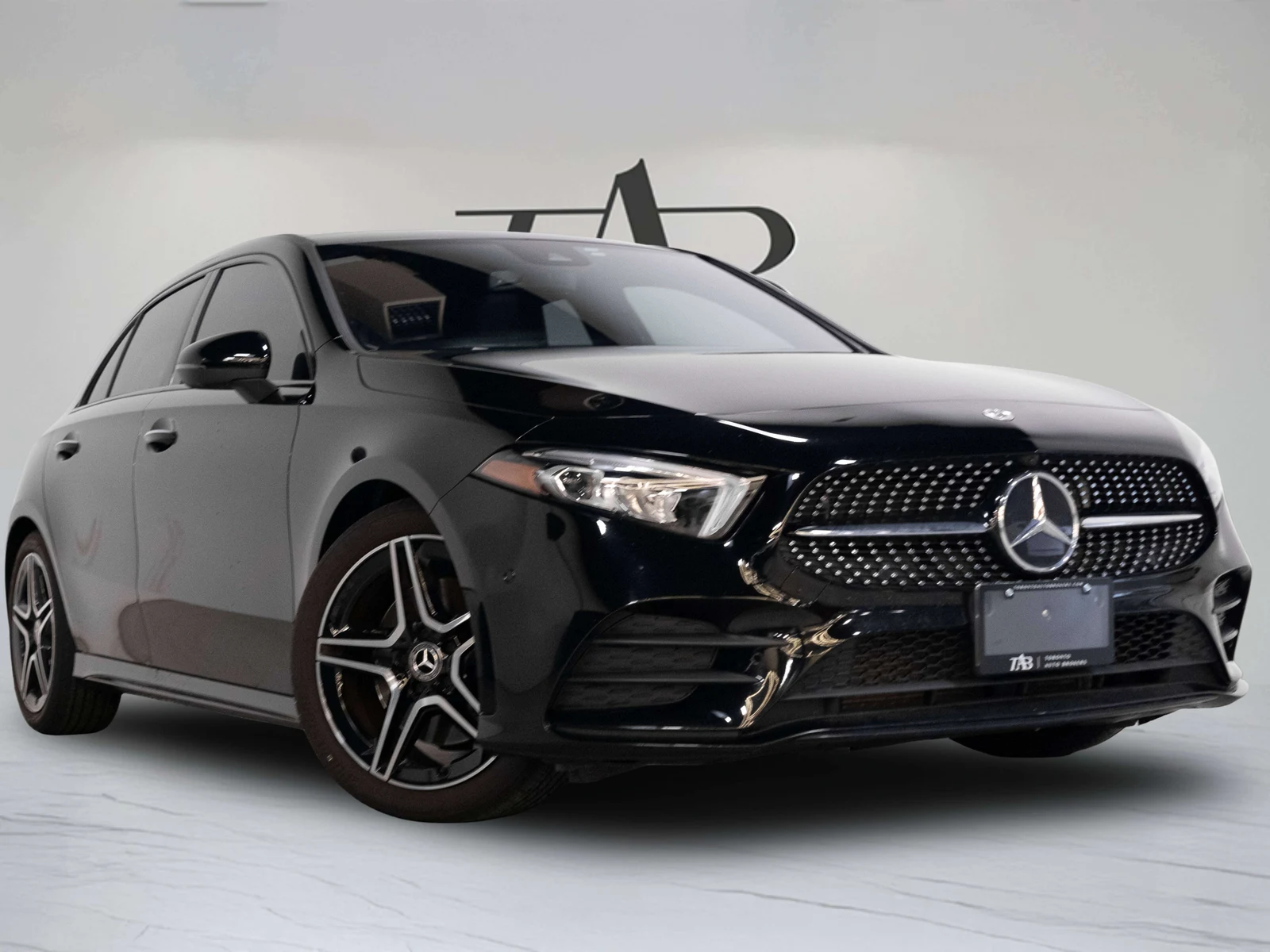 2022 Mercedes-Benz A 250 4MATIC Hatchback, 2/27