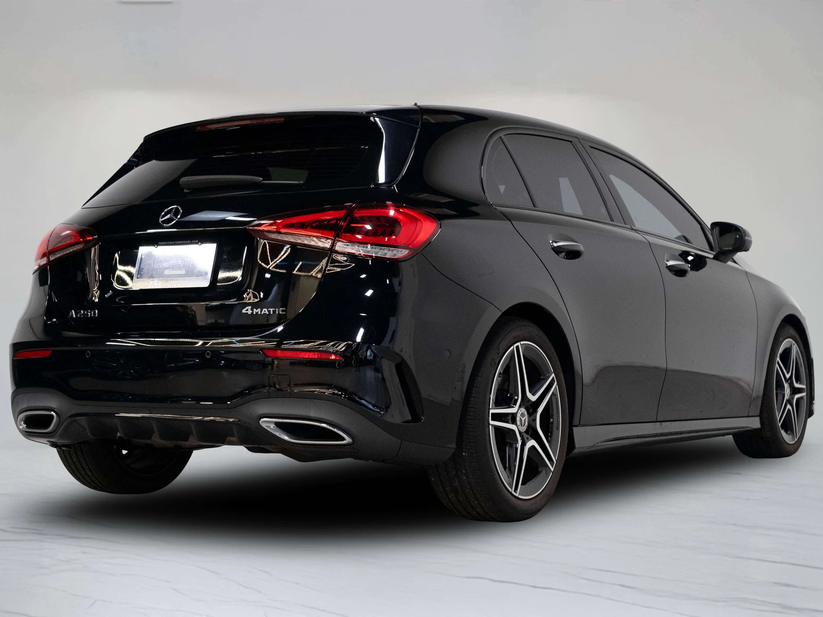 2022 Mercedes-Benz A 250 4MATIC Hatchback, 4/27