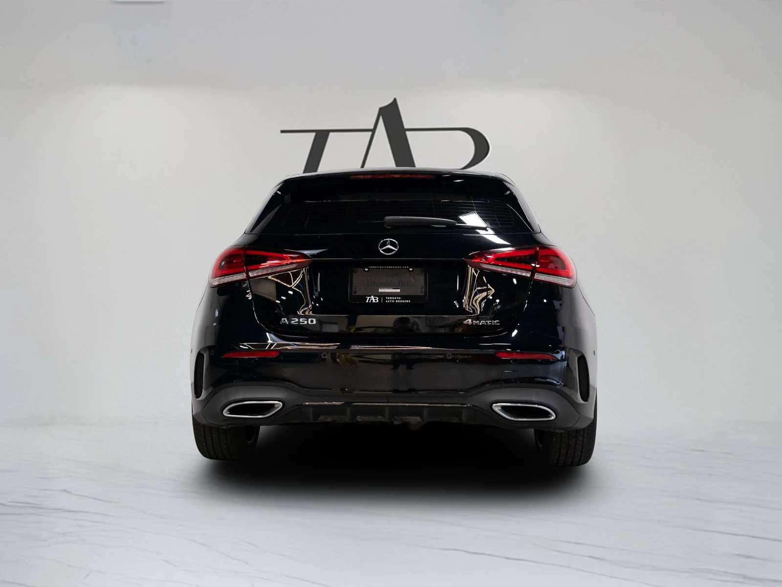 2022 Mercedes-Benz A 250 4MATIC Hatchback, 7/27