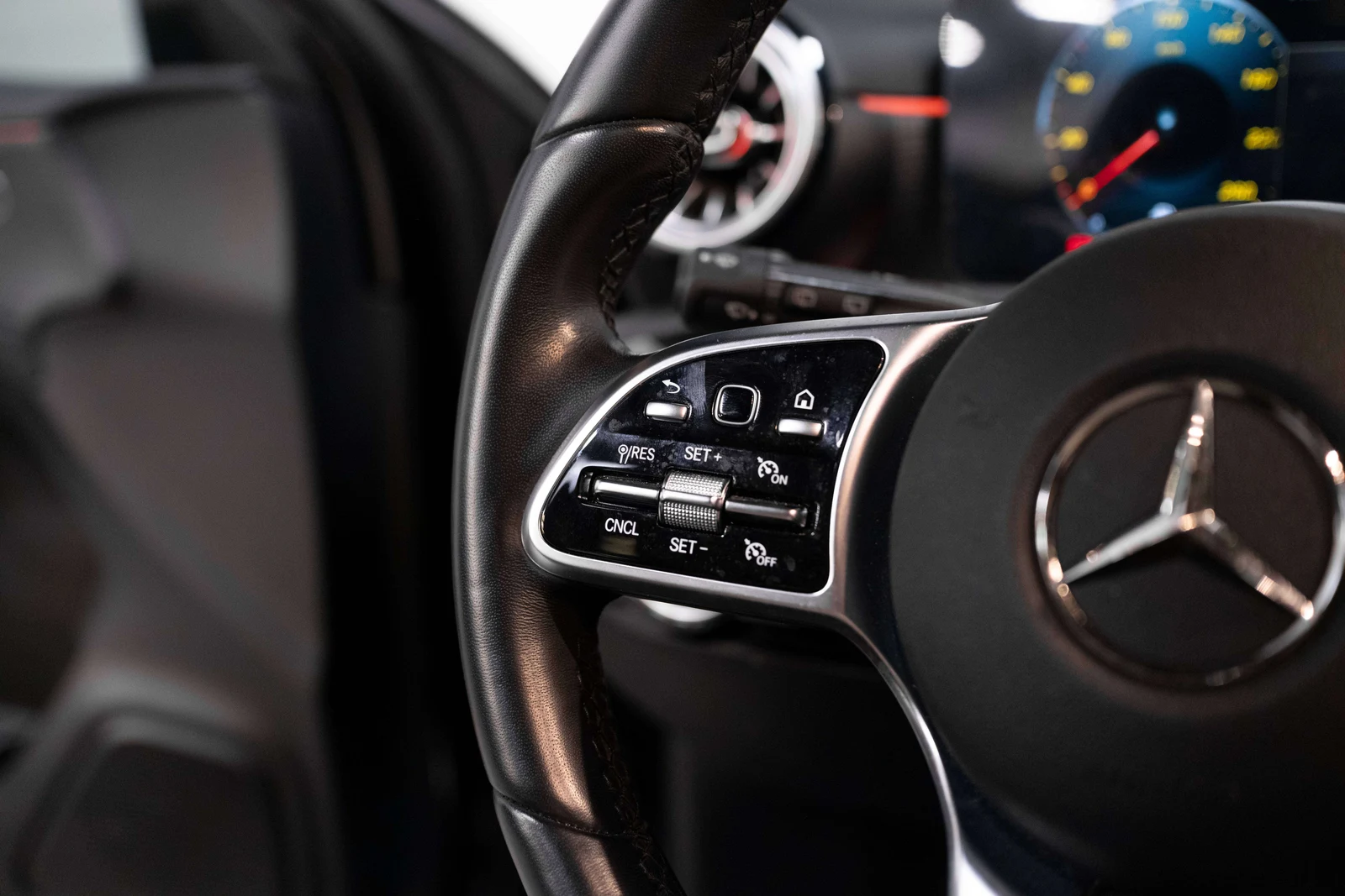 2022 Mercedes-Benz A 250 4MATIC Hatchback, 10/27