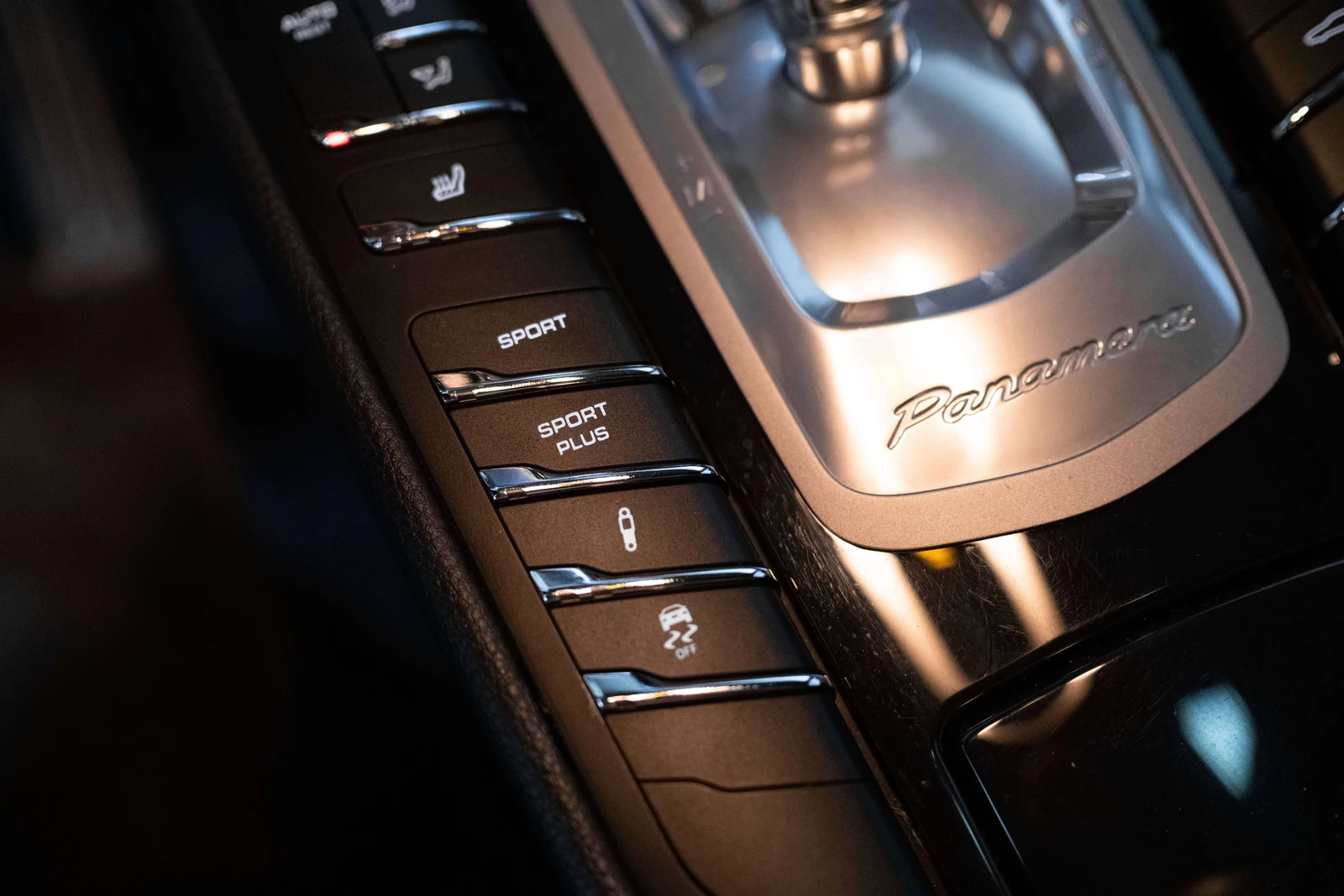 2010 Porsche Panamera 4S, 16/27