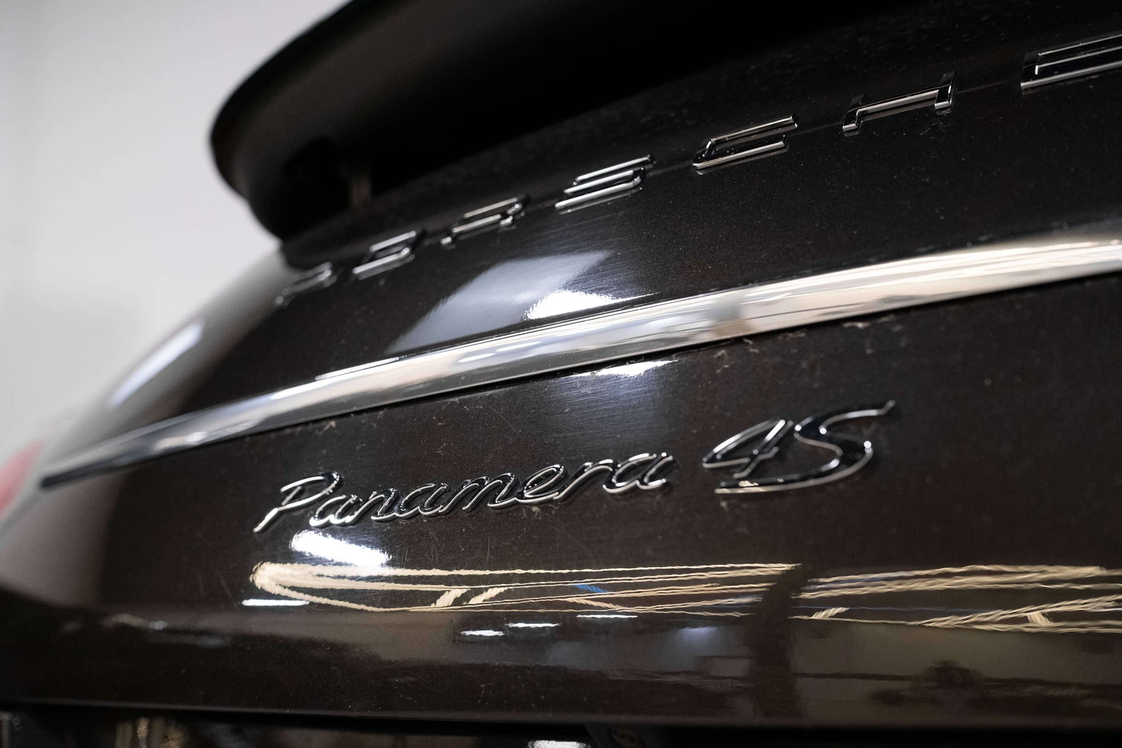 2010 Porsche Panamera 4S, 19/27