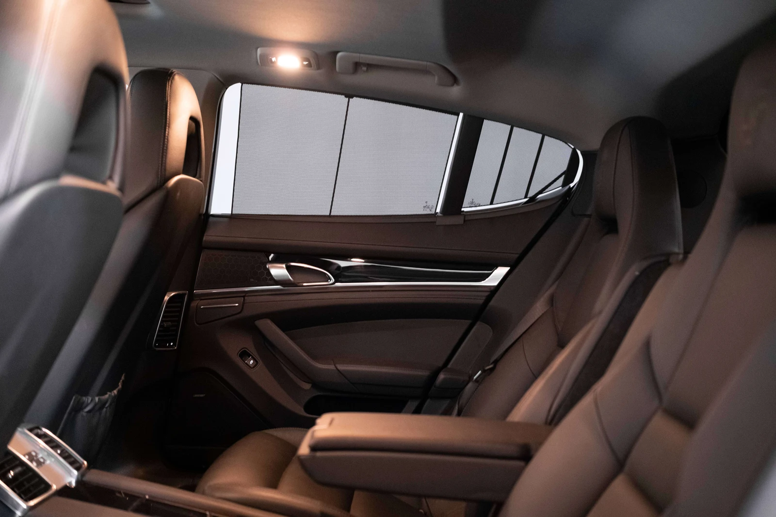 2010 Porsche Panamera 4S, 24/27