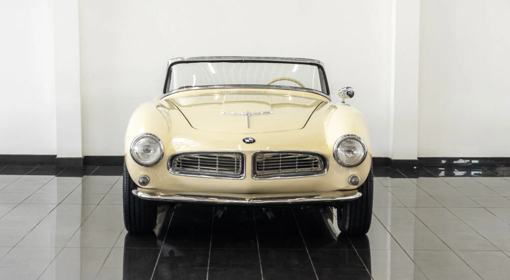 BMW 507 Recreation, 2/10