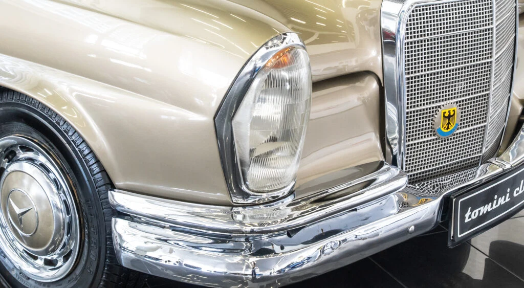 1964 Mercedes-Benz 220 SE Coupé, 8/10