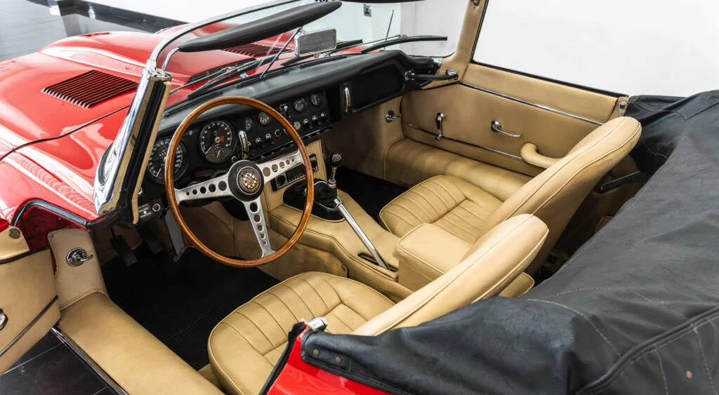 1967 Jaguar E-Type Series 1 4.2 Roadster, 7/10