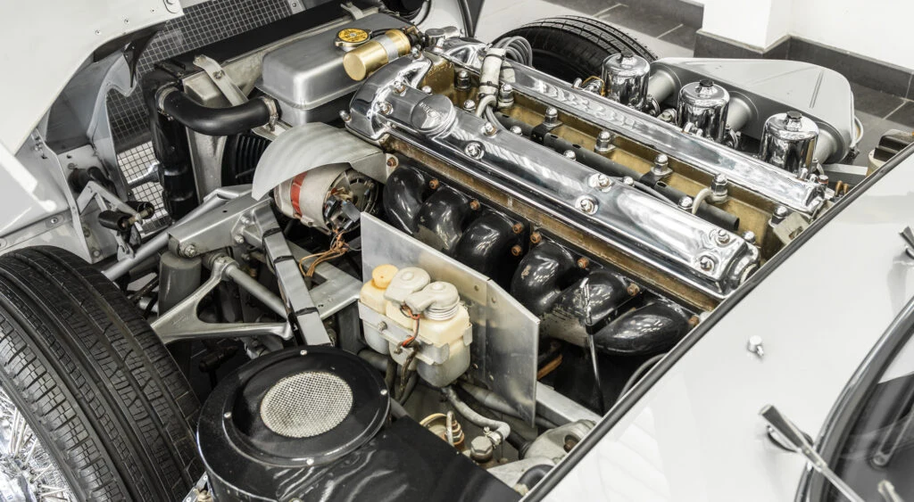 1967 Jaguar E-Type Series 1 4.2 Fixed Head Coupé, 7/10