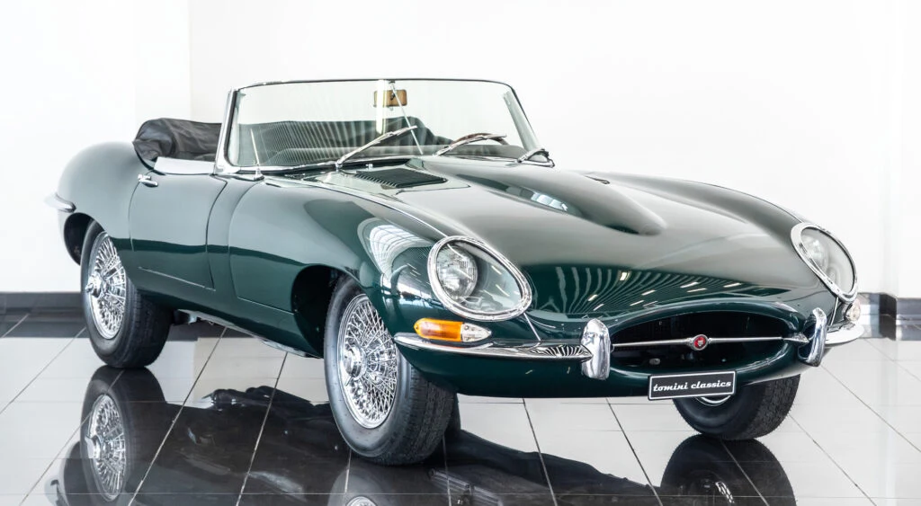 Jaguar E-Type Series 1 4.2 Roadster · green · Tomini Classics