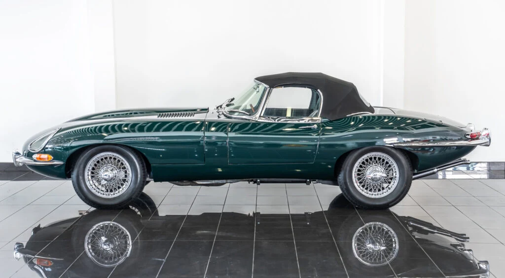1967 Jaguar E-Type Series 1 4.2 Roadster, 5/10