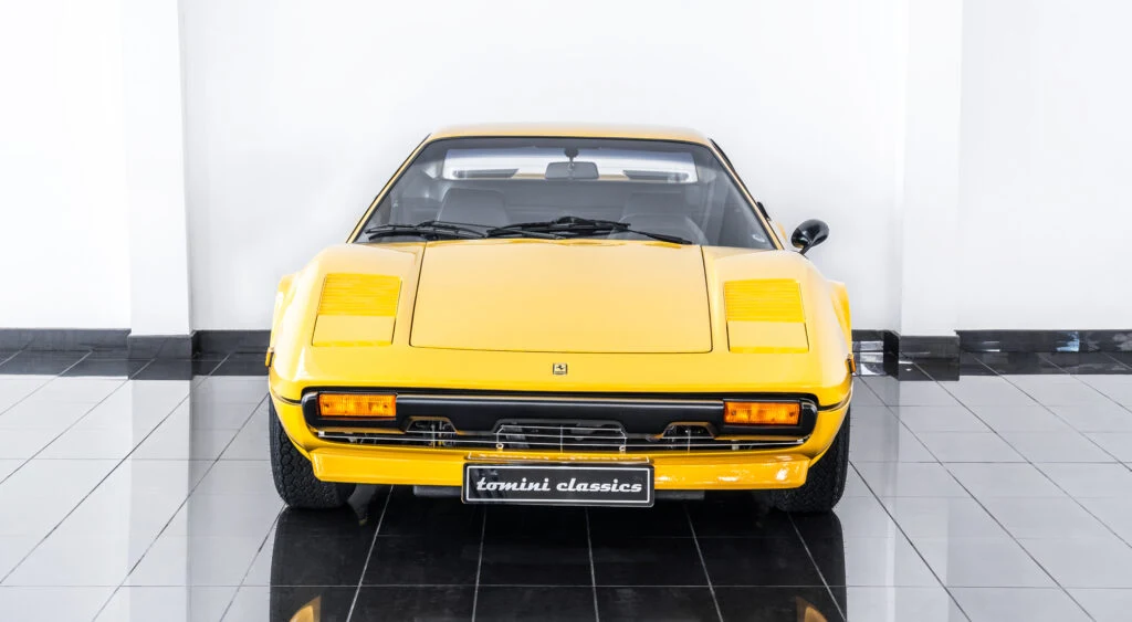 1976 Ferrari 308 GTB Vetroresina, 2/10