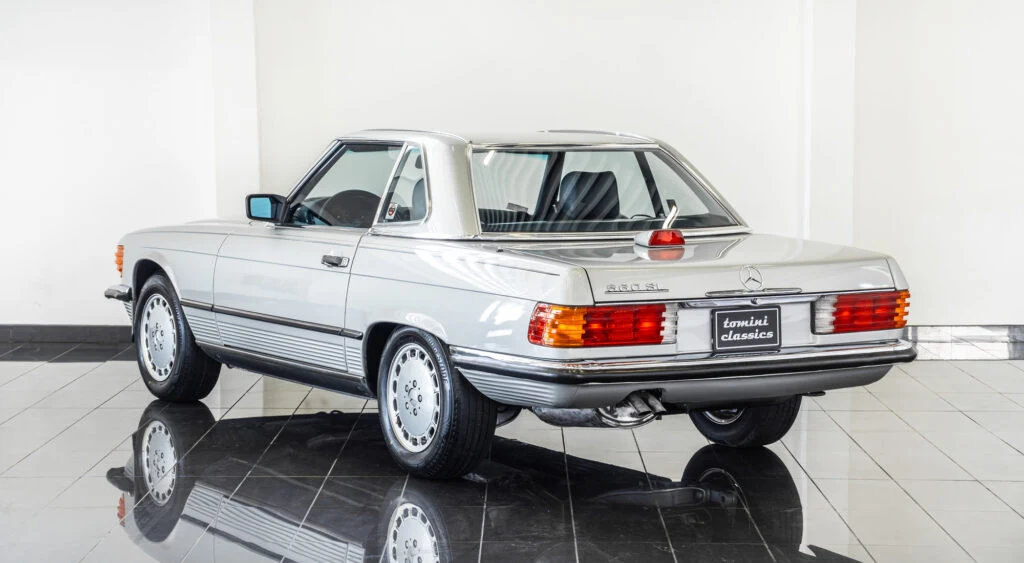 1987 Mercedes-Benz 560 SL, 7/10