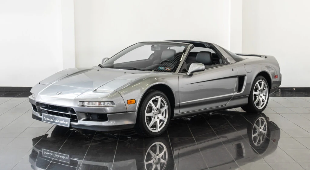 2001 Acura NSX-T, 3/10