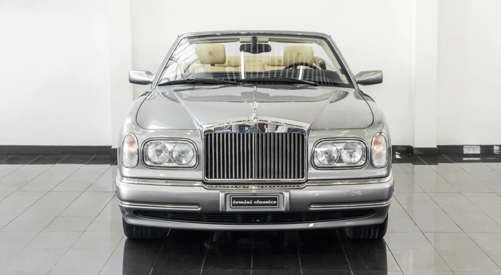 2002 Rolls-Royce Corniche V, 2/10